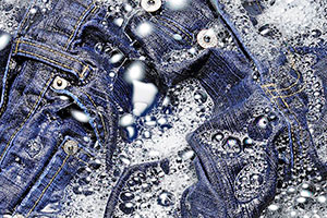 Картинка статьи Как ухаживать за джинсами: 7 простых правил